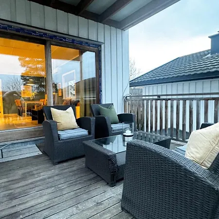Cozy With Free Parking Apartament Jar